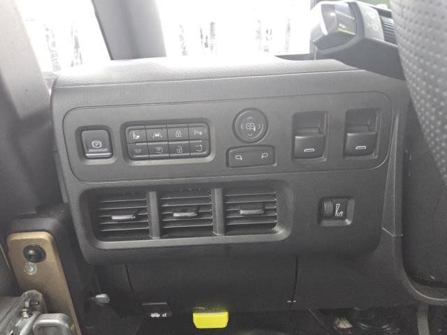 Used 2024 Chevrolet Brightdrop 600 w/ Battery Pack, Max Range AWD/4WD image 14