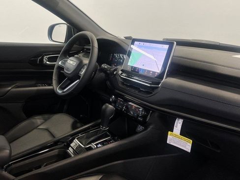 New 2026 Jeep Compass Limited w/ Sun, Sound & Navigation Group image 13