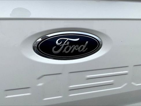 Used 2023 Ford F150 Lariat w/ Equipment Group 502A High image 31