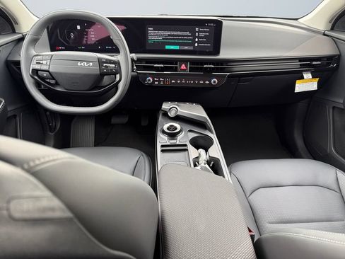New 2026 Kia EV6 Wind RWD image 10