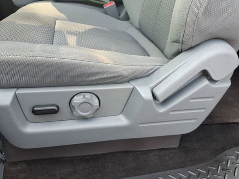 Used 2013 Ford F150 XLT w/ XLT Chrome Pkg RWD image 25