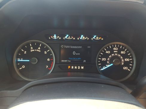 Used 2019 Ford F150 XLT w/ Equipment Group 302A Luxury AWD/4WD image 13