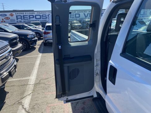 Used 2016 Ford F350 XL image 27