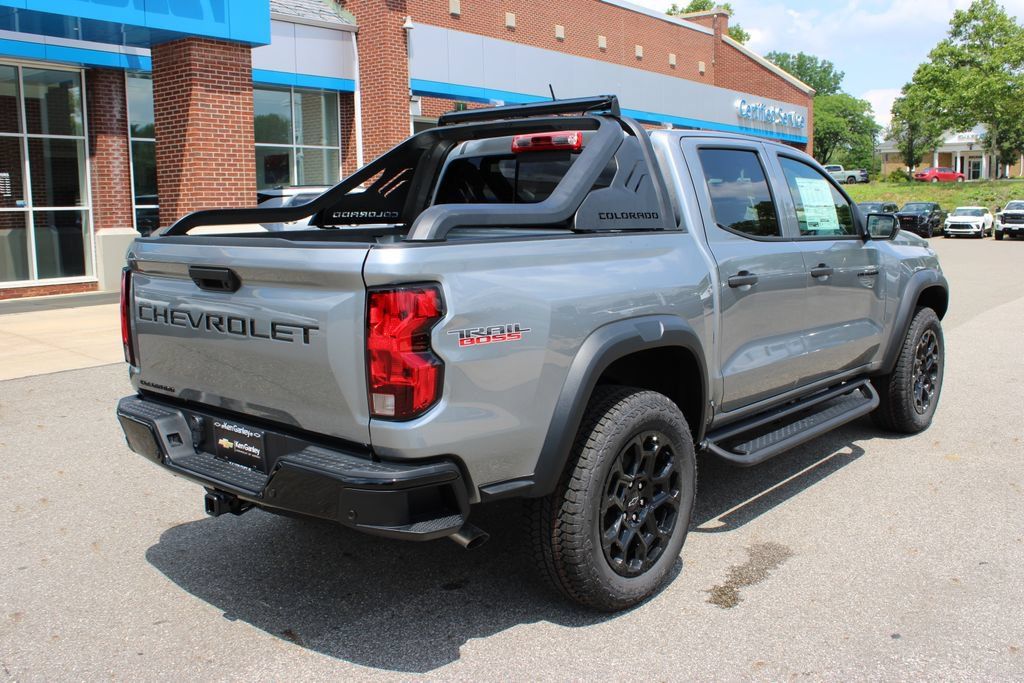 New 2026 Chevrolet Colorado Trail Boss w/ Midnight Edition AWD/4WD image 37