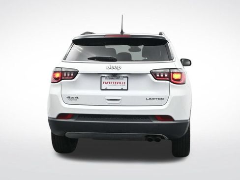 Used 2022 Jeep Compass Limited AWD/4WD image 6