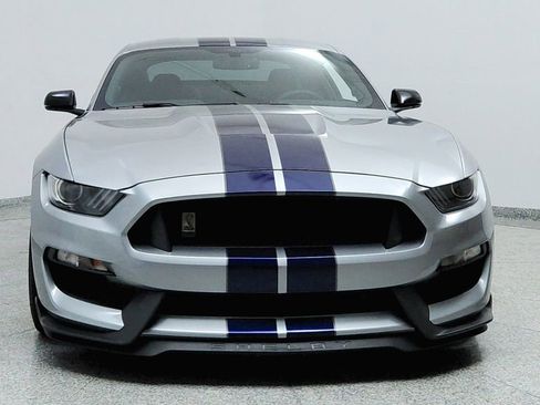 Used 2020 Ford Mustang Shelby GT350 w/ Technology Package image 8