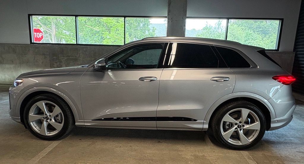 New 2026 Audi Q5 Prestige AWD/4WD image 2