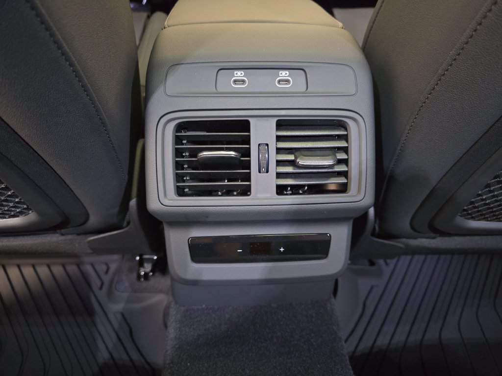 New 2026 Audi Q5 Premium Plus AWD/4WD image 30