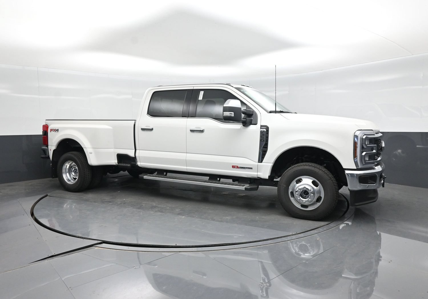New 2027 Ford F350 Lariat w/ Lariat Premium Package AWD/4WD image 11