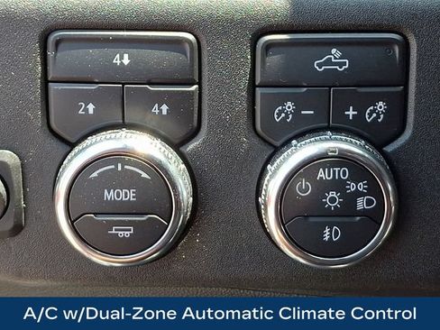 Used 2024 GMC Sierra 2500 SLE w/ SLE Convenience Package AWD/4WD image 9