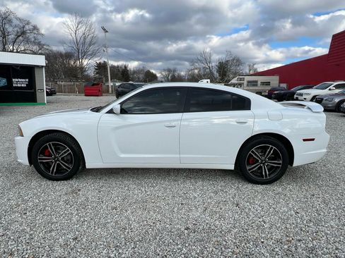 Used 2014 Dodge Charger R/T image 4