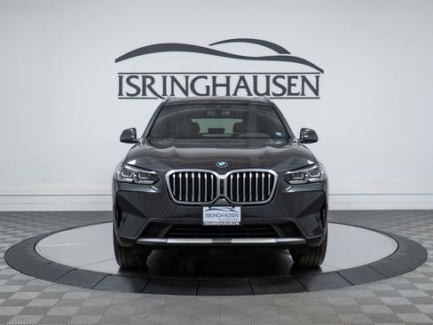 Certified 2024 BMW X3 xDrive30i w/ Premium Package image 2