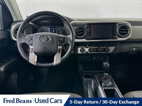 Used 2022 Toyota Tacoma SR5 image 21