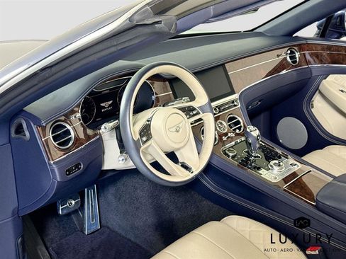 Used 2020 Bentley Continental GT image 6