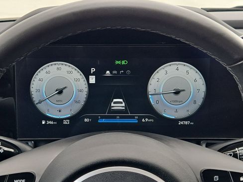 Used 2025 Hyundai Elantra SEL FWD image 22