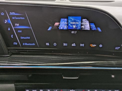 Used 2023 Cadillac Escalade Sport w/ LPO, ONYX Package AWD/4WD image 33