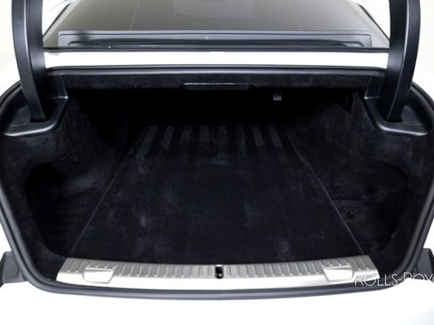 Used 2024 Rolls-Royce Spectre w/ Spectre Launch Package image 21