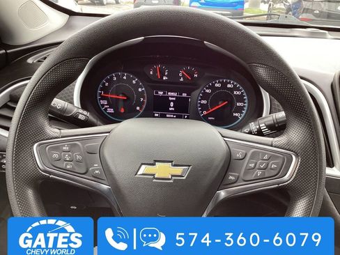 Used 2024 Chevrolet Malibu LT image 25
