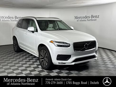 Used 2021 Volvo XC90 T5 Momentum w/ Climate Package FWD image 1
