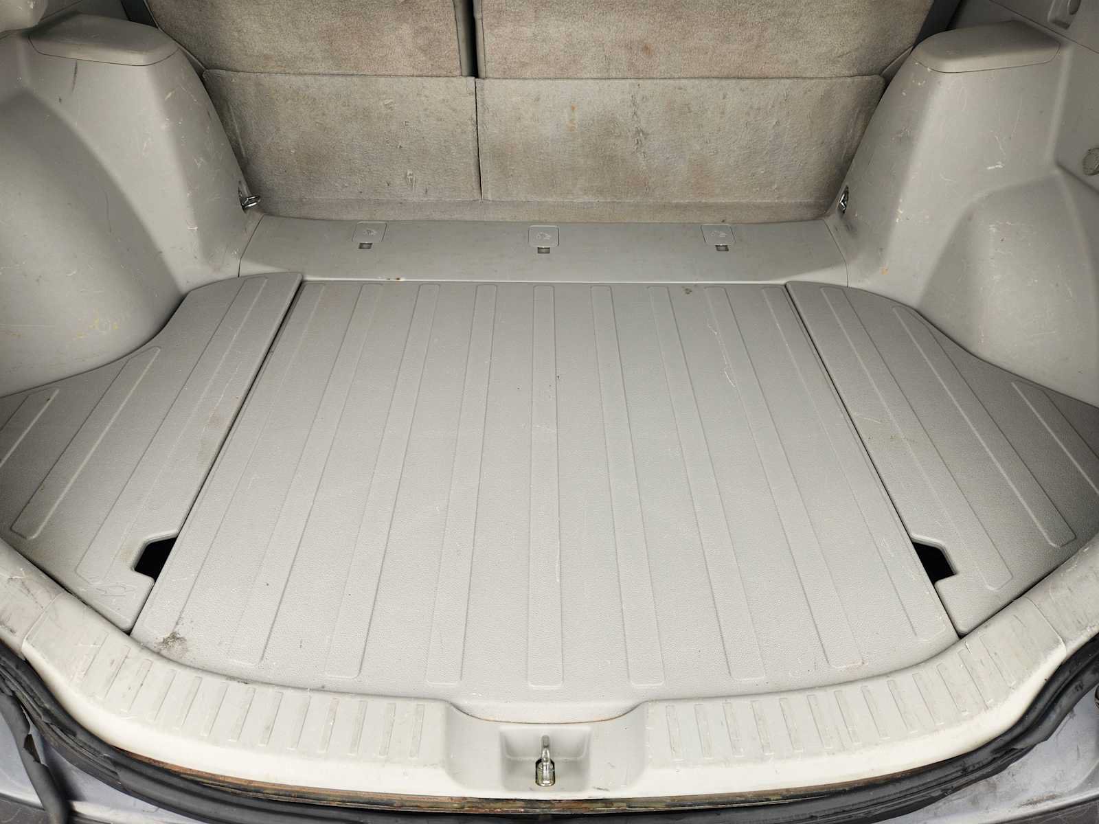 Used 2013 Toyota Venza LE w/ LE Convenience Pkg FWD image 30