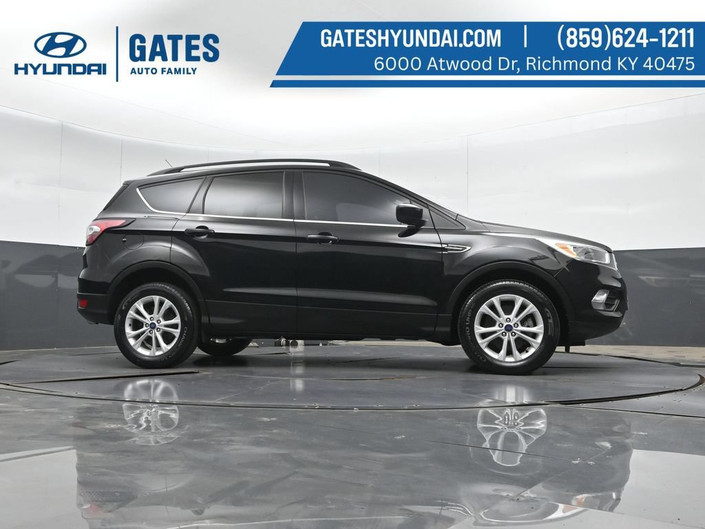 Used 2018 Ford Escape SE AWD/4WD image 37