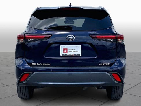 Used 2024 Toyota Highlander Limited image 5