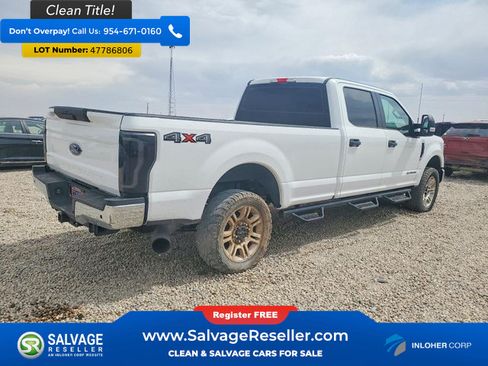Used 2017 Ford F250 XL w/ Power Equipment Group AWD/4WD image 4