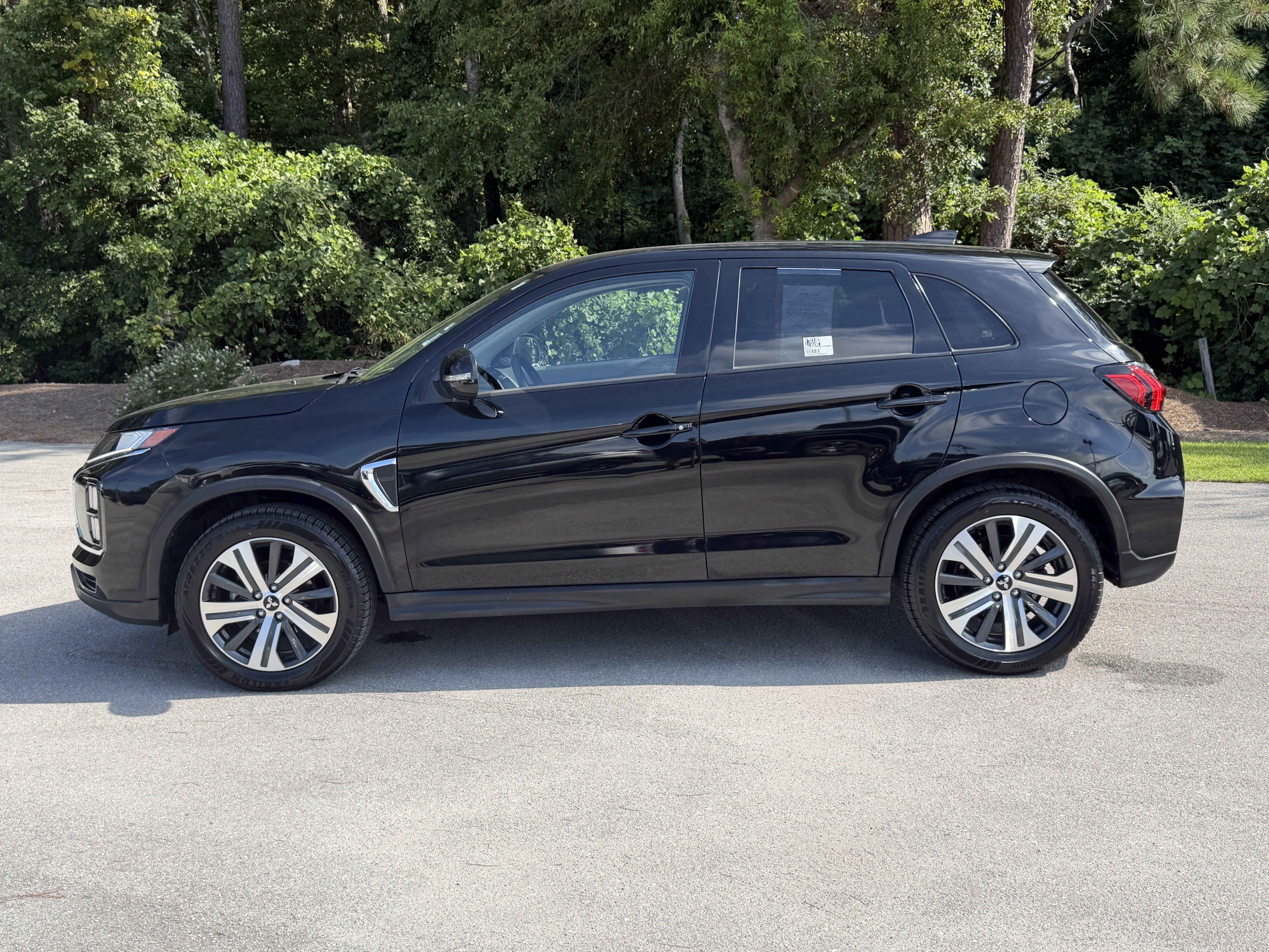 Used 2024 Mitsubishi Outlander Sport SE AWD/4WD image 36