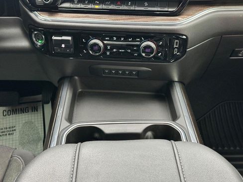 Certified 2025 Chevrolet Silverado 2500 LT w/ Trail Boss Package AWD/4WD image 14