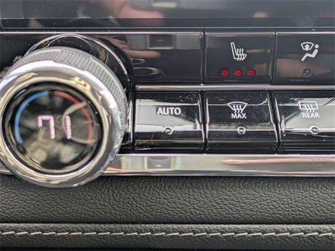 New 2026 Chevrolet Colorado LT w/ LT Convenience Package image 36