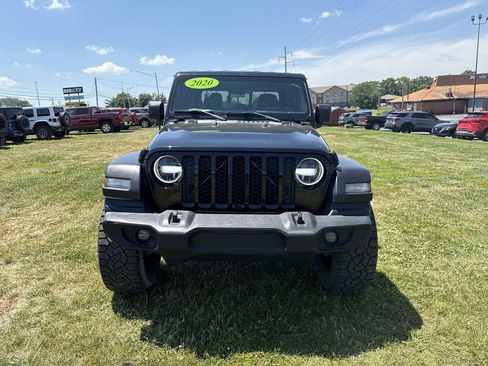 Used 2020 Jeep Gladiator Sport w/ Quick Order Package 24S AWD/4WD image 16