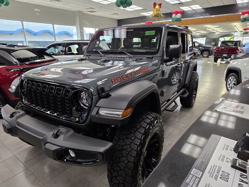 New 2025 Jeep Wrangler Unlimited Sport AWD/4WD image 2