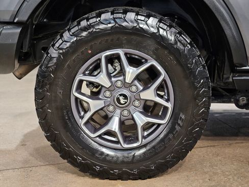 Used 2024 Ford Bronco Badlands AWD/4WD image 17