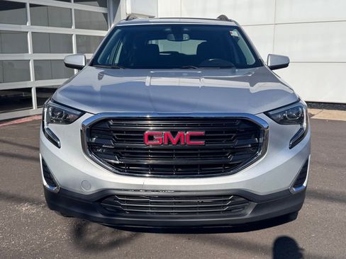 Used 2019 GMC Terrain SLE w/ Driver Convenience Package image 8