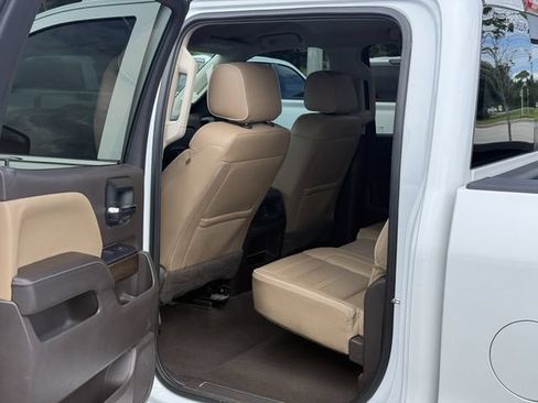Used 2018 GMC Sierra 1500 Denali RWD image 28
