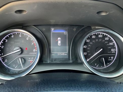 Used 2020 Toyota Camry SE image 23