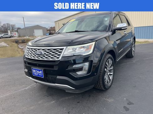 Used 2017 Ford Explorer Platinum image 8