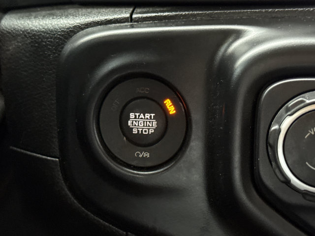Used 2021 Jeep Gladiator Mojave AWD/4WD image 28