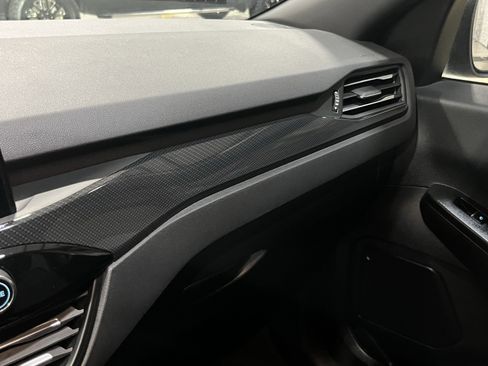 Used 2024 Ford Escape ST-Line image 24