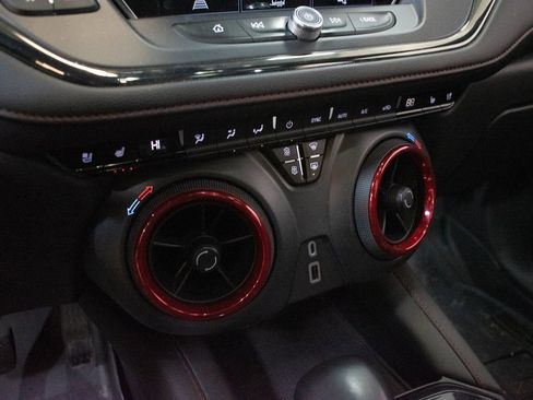 Used 2021 Chevrolet Blazer RS w/ Enhanced Convenience Package image 17