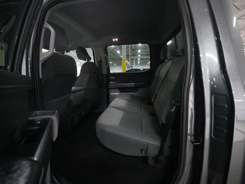 Used 2025 Ford F250 XLT w/ Black Appearance Package AWD/4WD image 15