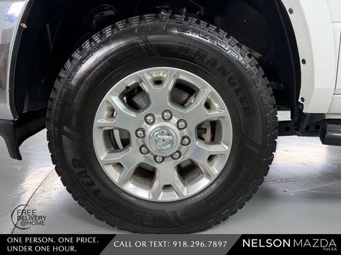 Used 2022 RAM 2500 Laramie AWD/4WD image 11