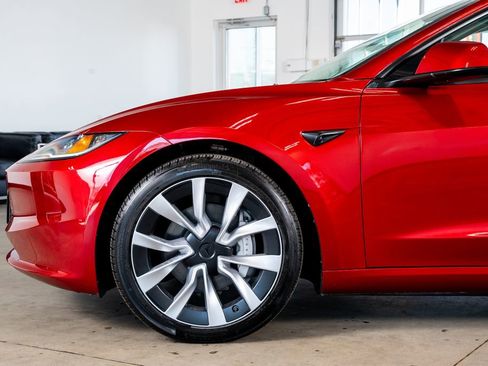 Used 2024 Tesla Model 3 Long Range image 9