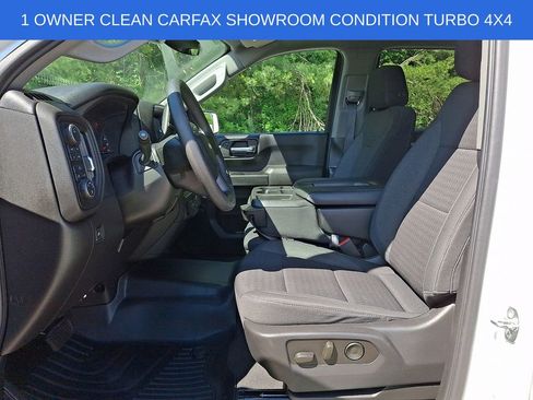 Used 2023 Chevrolet Silverado 1500 Custom AWD/4WD image 13