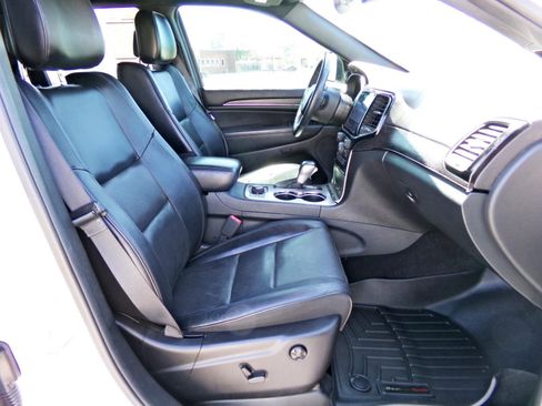 Used 2019 Jeep Grand Cherokee High Altitude image 15