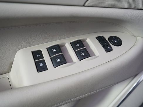 Used 2019 Cadillac Escalade Premium Luxury AWD/4WD image 24