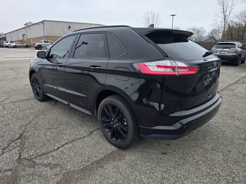 Used 2022 Ford Edge ST-Line image 5