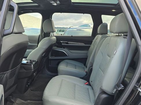 Used 2023 Kia Telluride SX Prestige X-Pro image 18