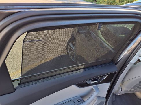 Used 2022 Audi Q7 Premium Plus image 28