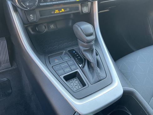 Certified 2024 Toyota RAV4 XLE AWD/4WD image 23
